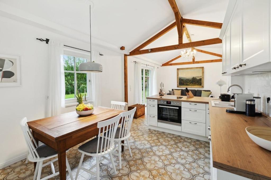 Idylisches Cottage Mit Reh Worthsee Exterior photo